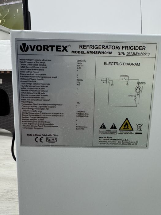 Mini Frigider Vortex