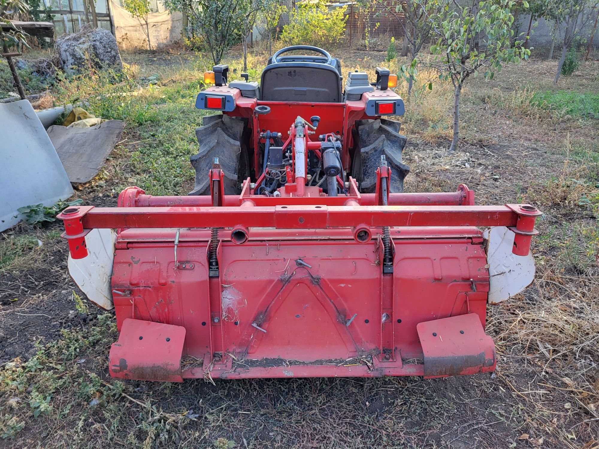 Tractor YANMAR F-7