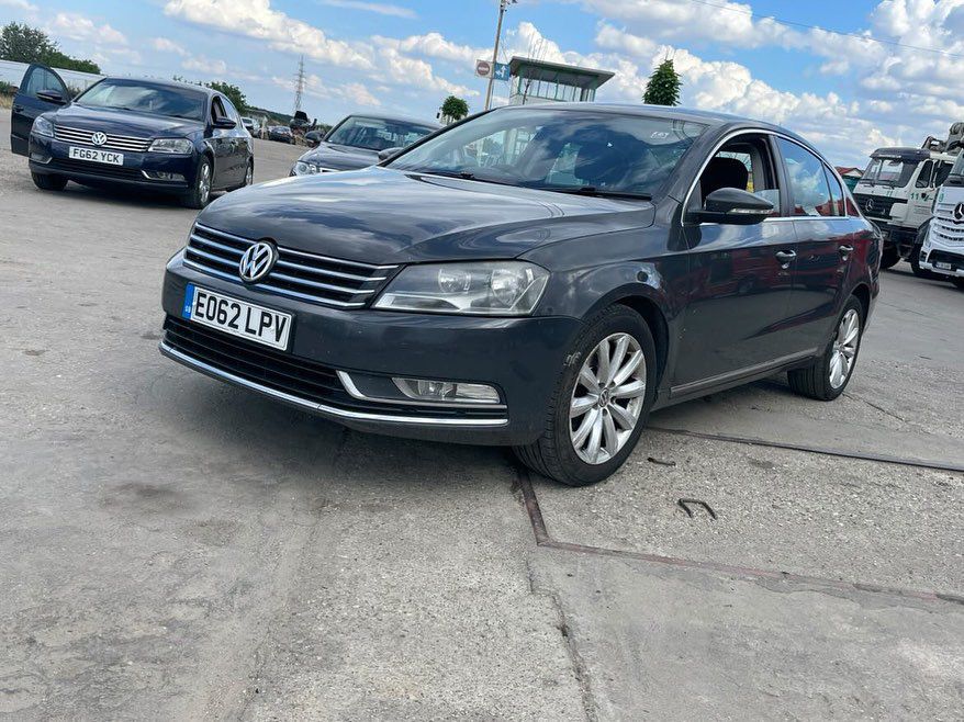 Dezmembrez o gama larga de wv Passat b7