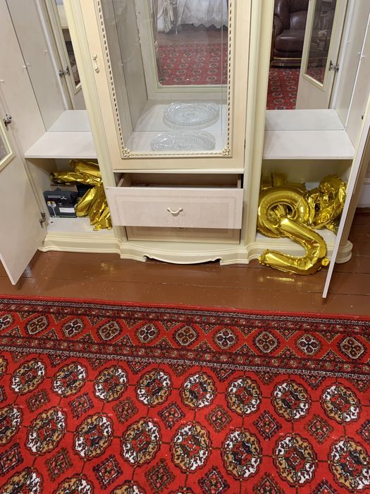 Продается камот и стенка