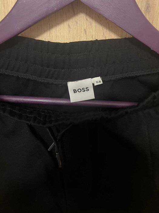 BOSS спортен памучен панталон Нова цена 45лв