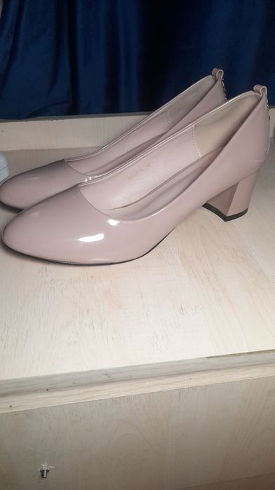 туфли женские, на каблуке