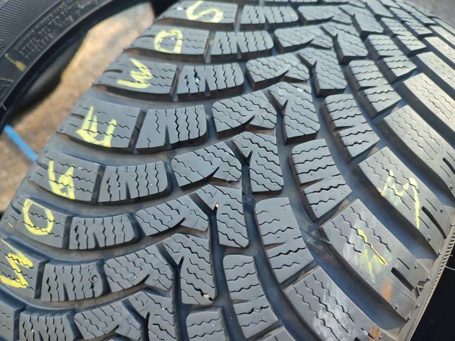 205/45/17" 4бр Falken evrowinter,dot2220,7mm