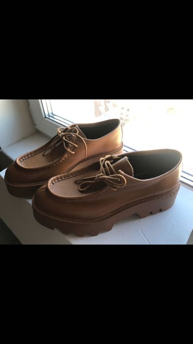 нови обувки Zara