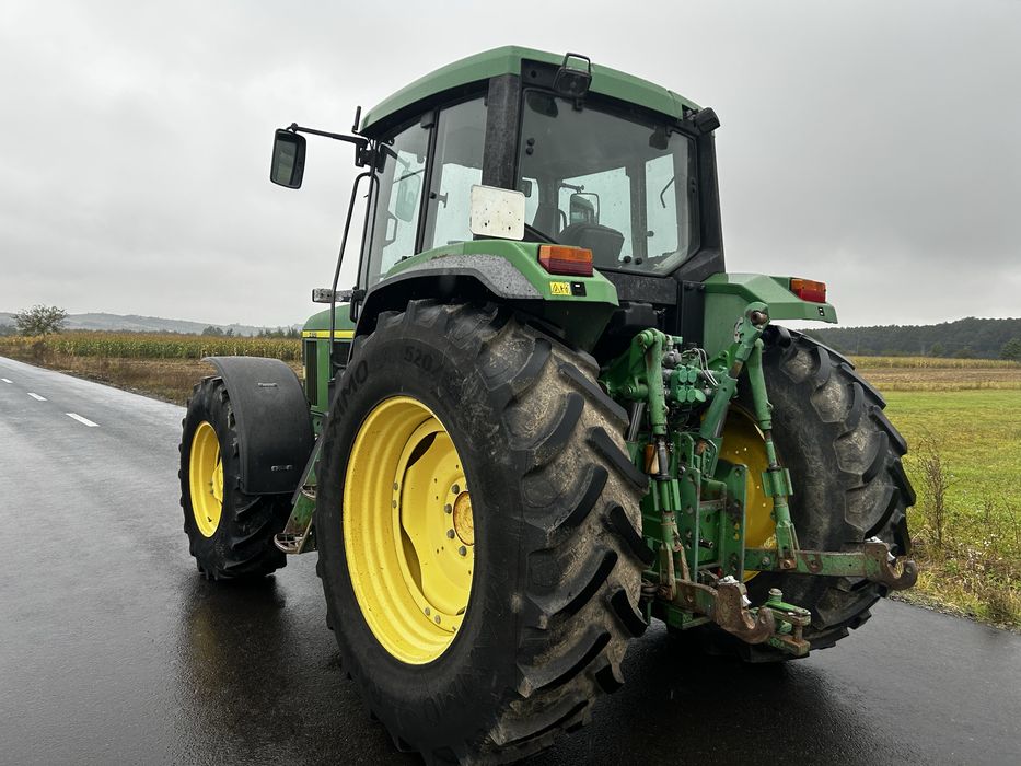Tractor John Deere 6810 125 cp