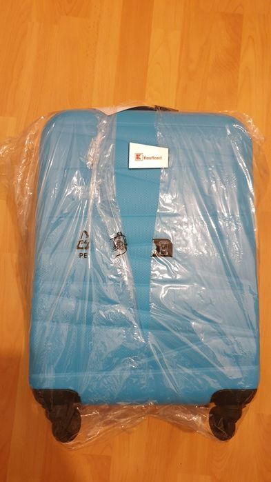 Troler cu sigla Kaufland