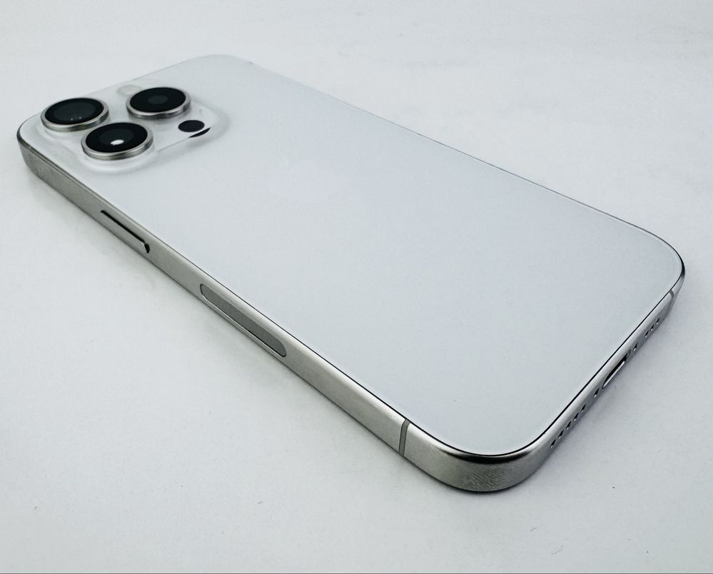 Apple iPhone 15 Pro 128GB USA White 100% Батерия! Гаранция!