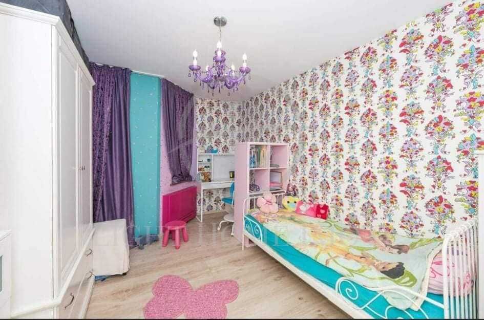 Продава се Тристаен апартамент в Пловдив, Остромила - 168 кв.м за 1399 €/кв.м - Снимка #5