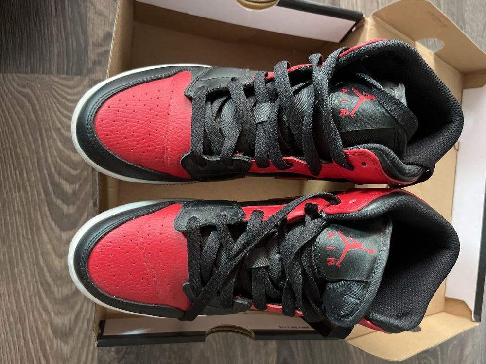 Jordan 1