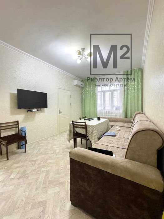 2/2/5 Максим Горький - Остановка Художников - БУЗ-1