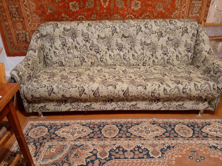 Диван 210*80, раскладной