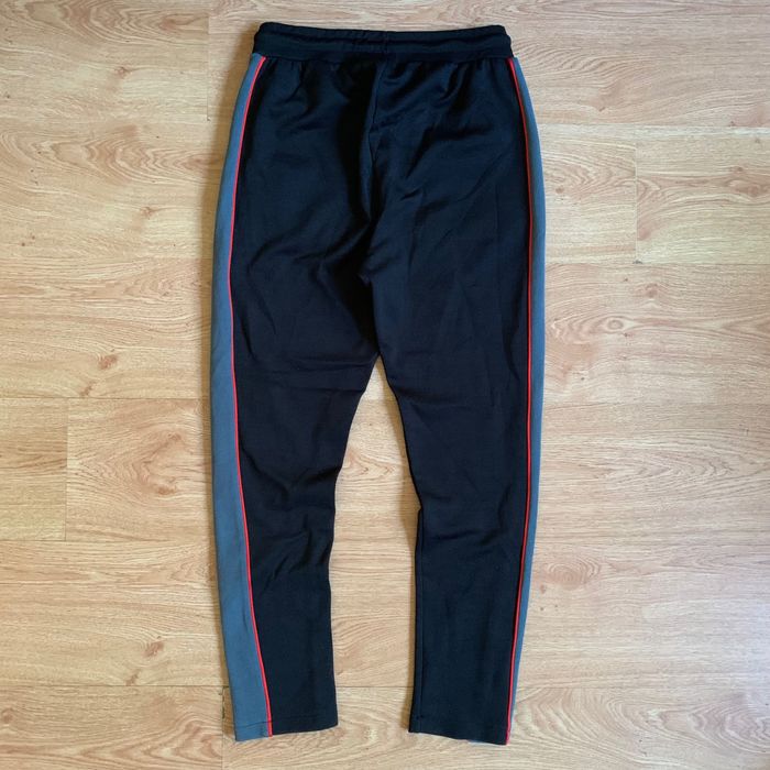 Долнища / панталони Hoodrich