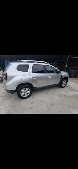 215 65 R16 Jante aliaj Roti continental Dacia duster