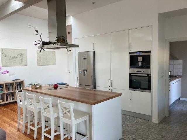 Продава се Къща в Бургас, Горно Езерово - 287 кв.м за 889 €/кв.м - Снимка #3