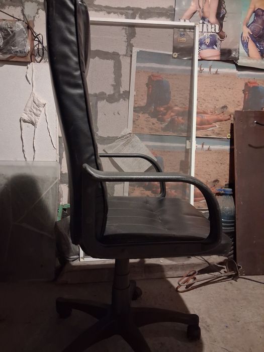 Офис стол тип директорски