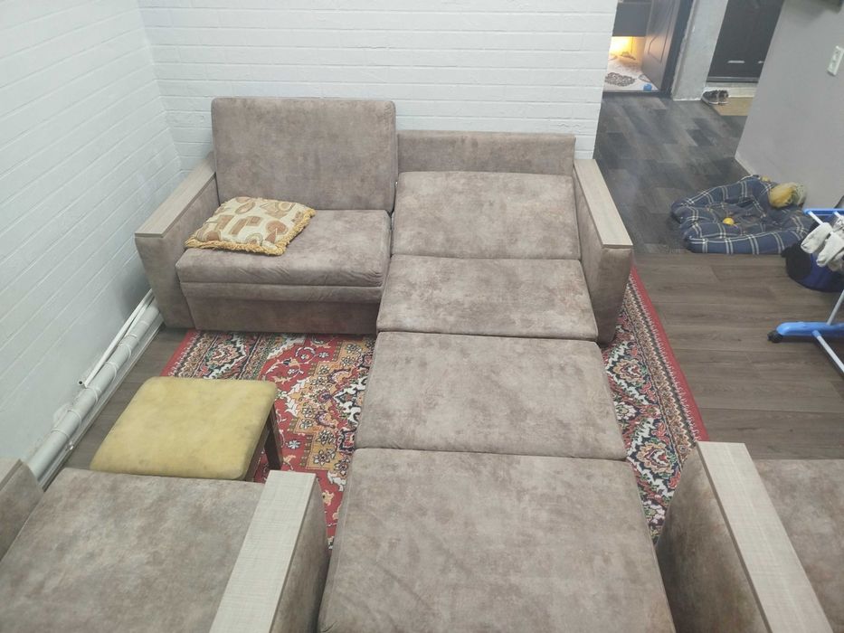 Комплект диван и кресла