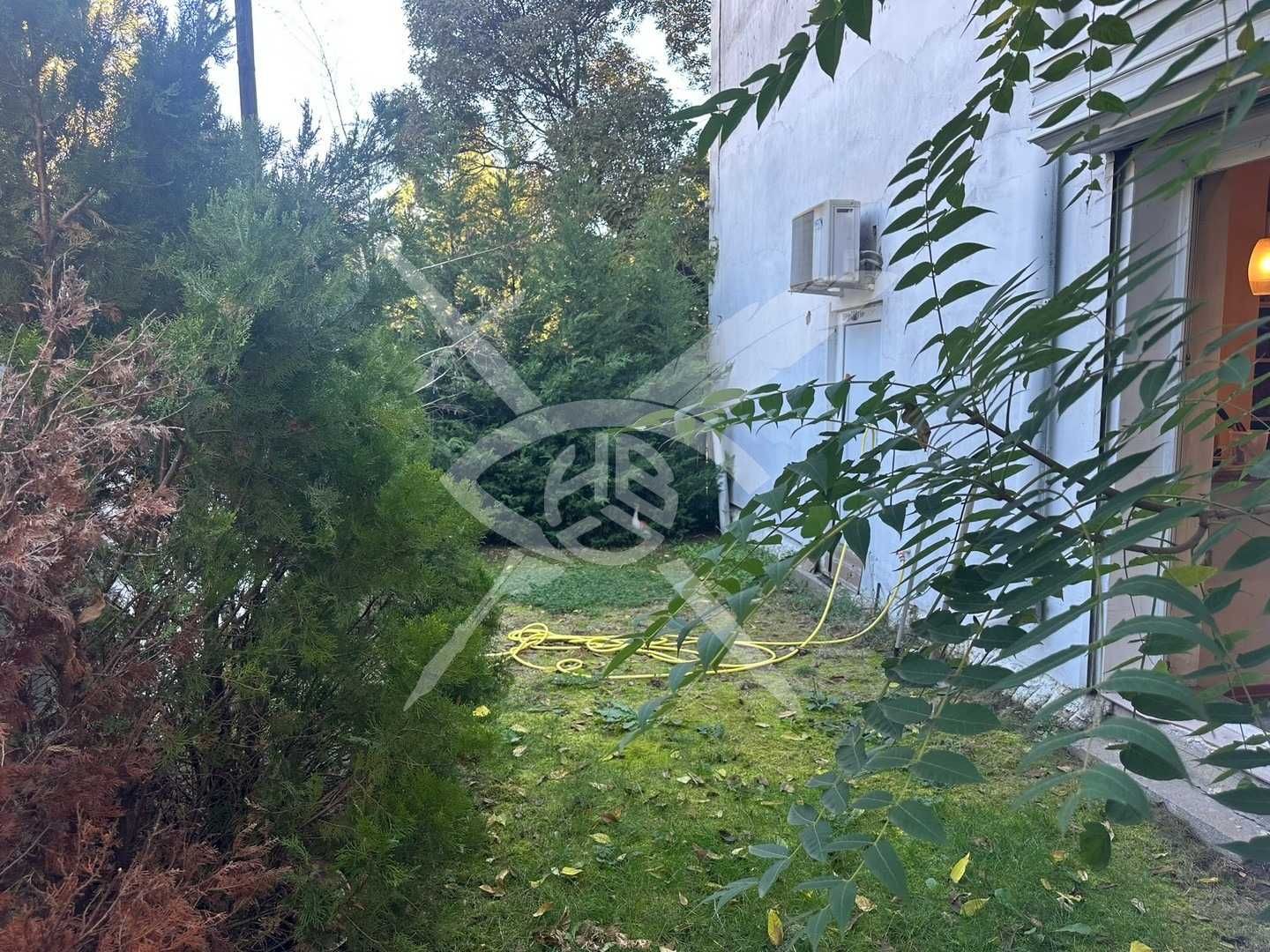Къща в Зона Б-18 № 69612