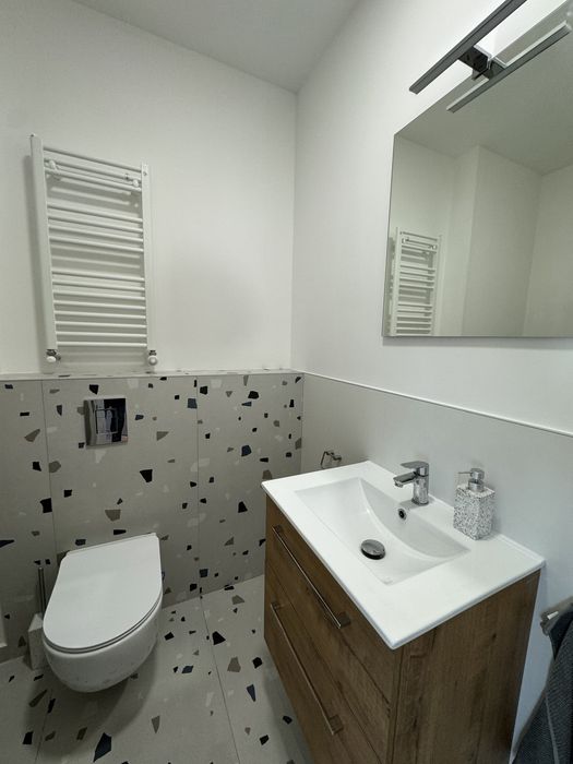 Fara comision inchiriez  apartament  2 camere  - Nou - Loc de parcare