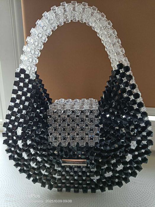 Чанта от мъниста Вели