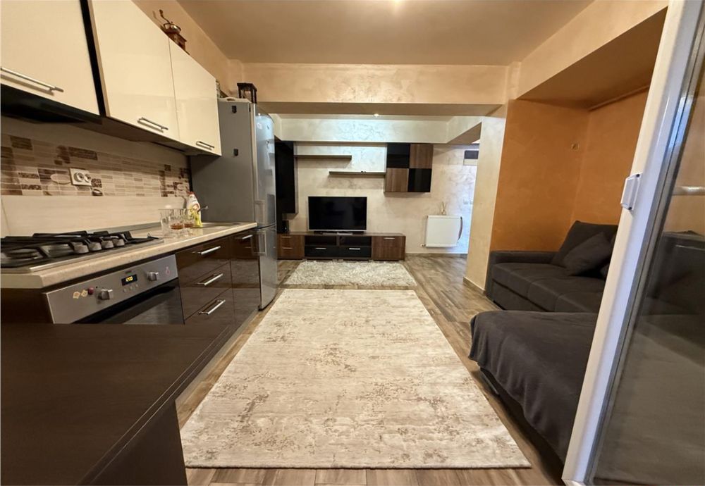 Apartament cu o cameră – 51 m², zonă centrală Bacău