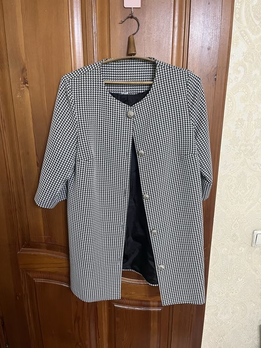 Одежда: Платья, пиджак