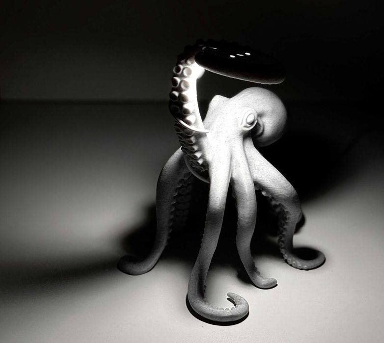 Lampa Octopus 3D Print – design spectaculos, realizata manual