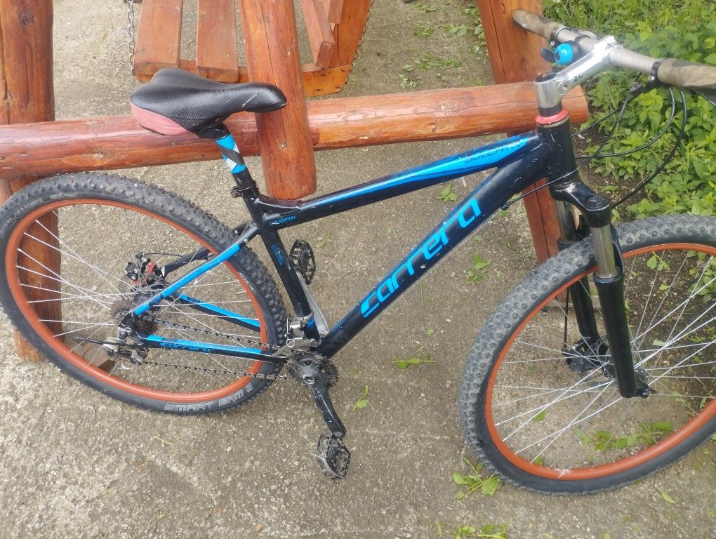 Vând bicicleta Mtb...roti de 29.