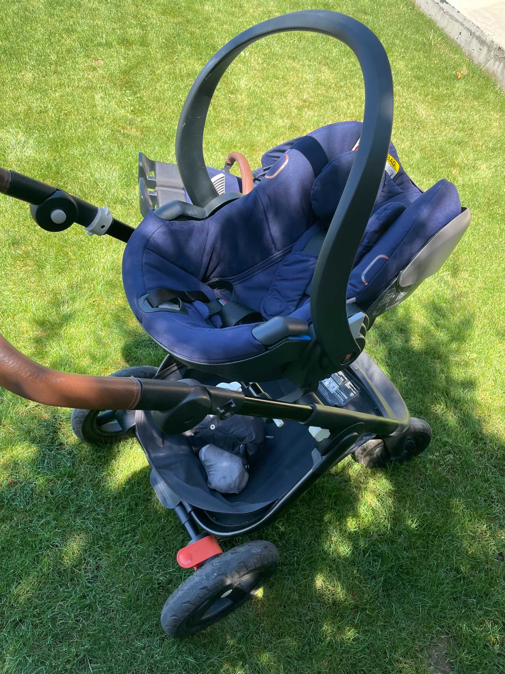Количка STOKKE TRAILZ + столче за кола BeSafe Izi Go