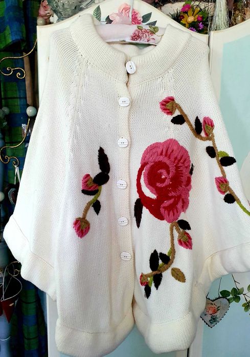 Плетено пончо в голям размер