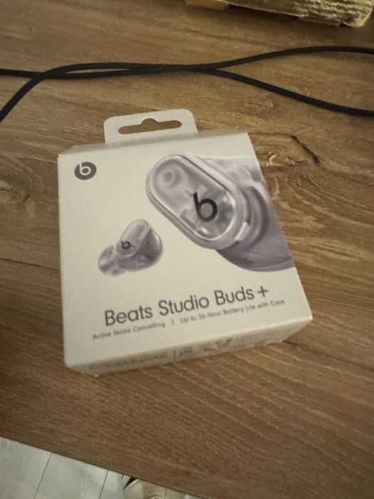 Casti Beats studio buds plus (+) transparente noise canceling