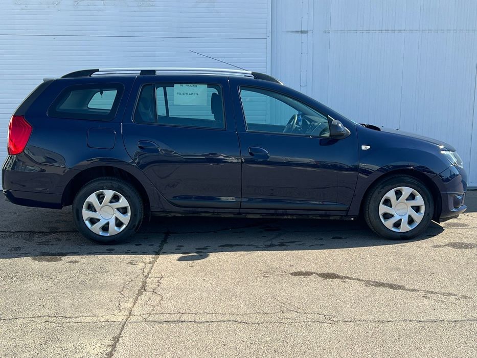 Vînd Dacia Logan MCV benzina