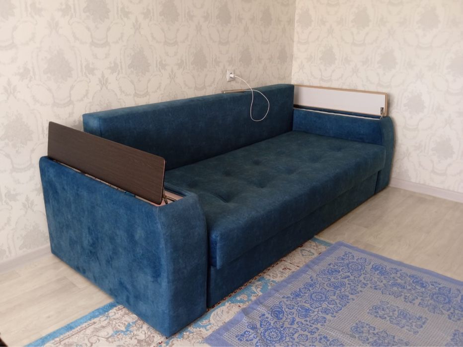 Срочно продам диван