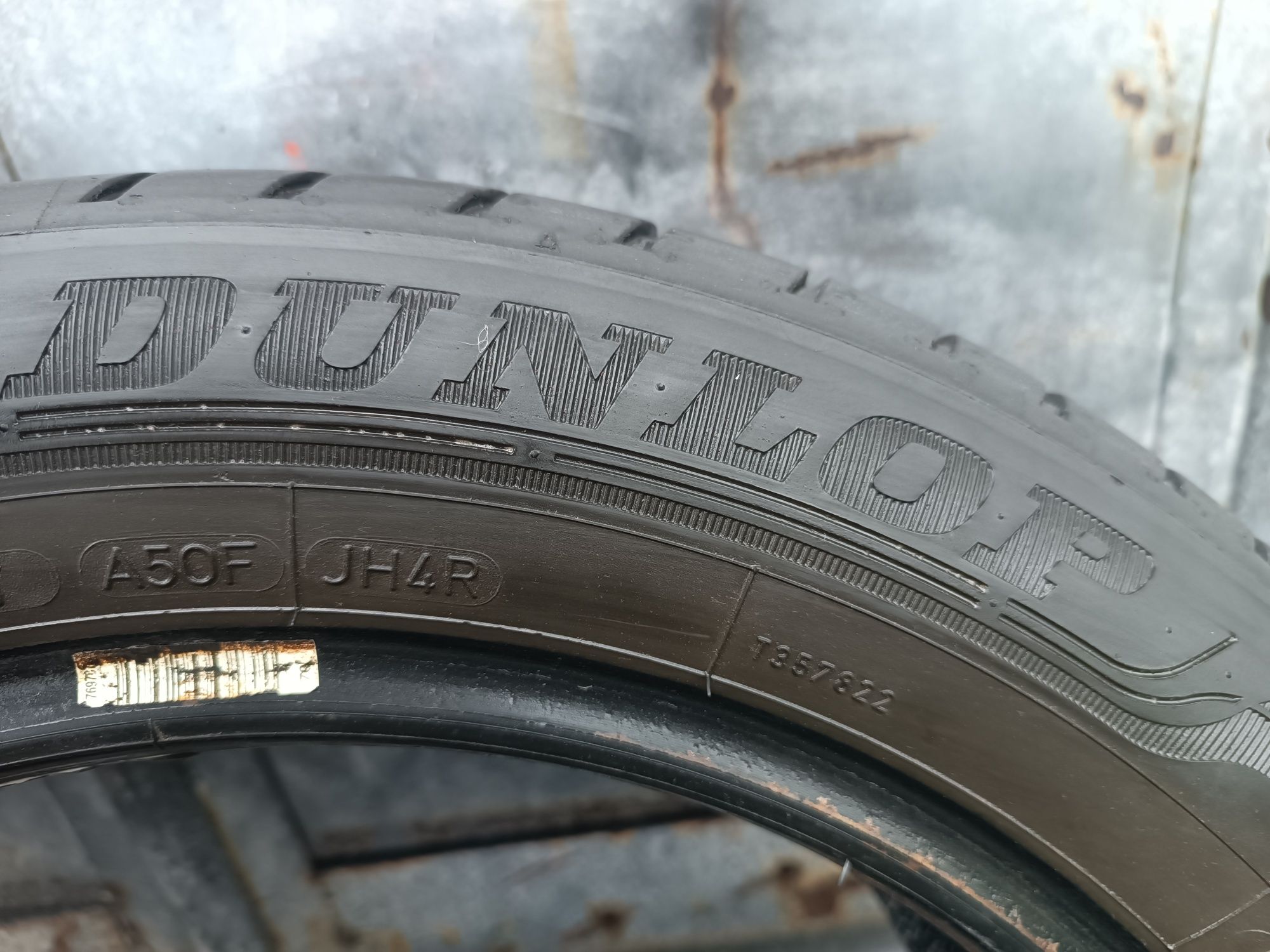205/55/16 Dunlop