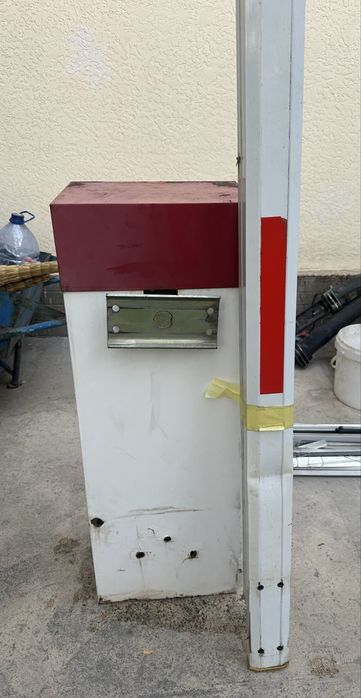 Шлагбаум  б/у в хорошем состоянии