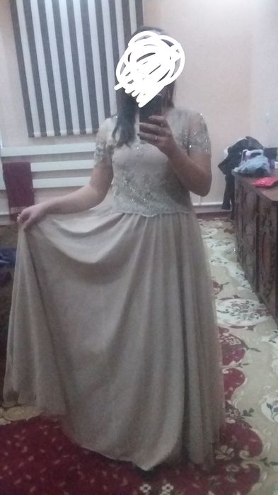 Narxlari kelishiladi M L XL razmerlarga togri keladi qimmat kiyimlar