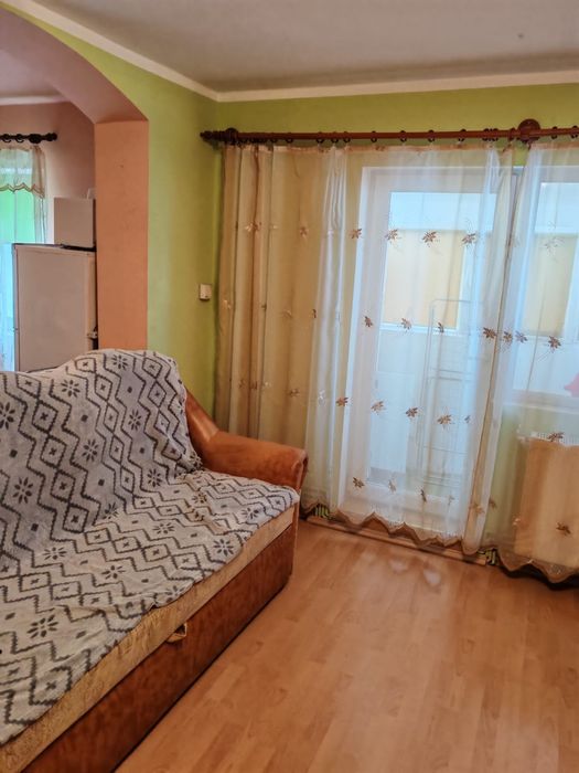 Închiriez apartament 2 camere