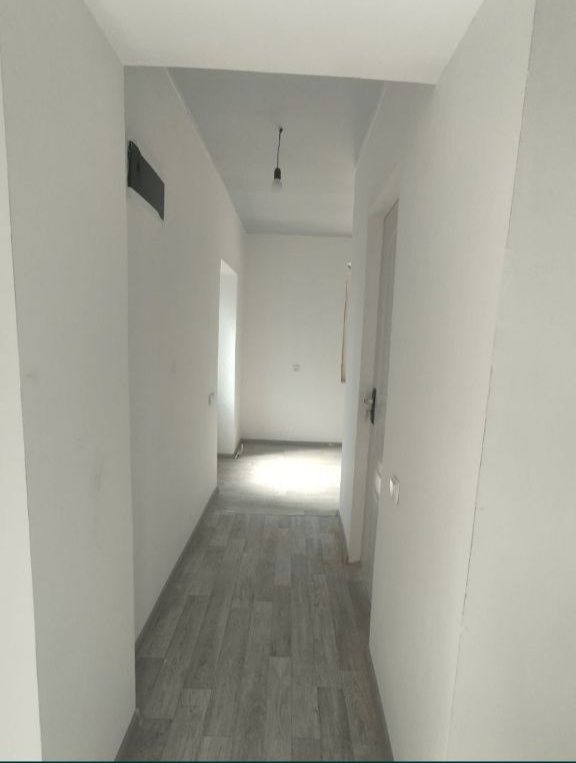 Yer sotiladi vremyankasi bor Xasanboyda