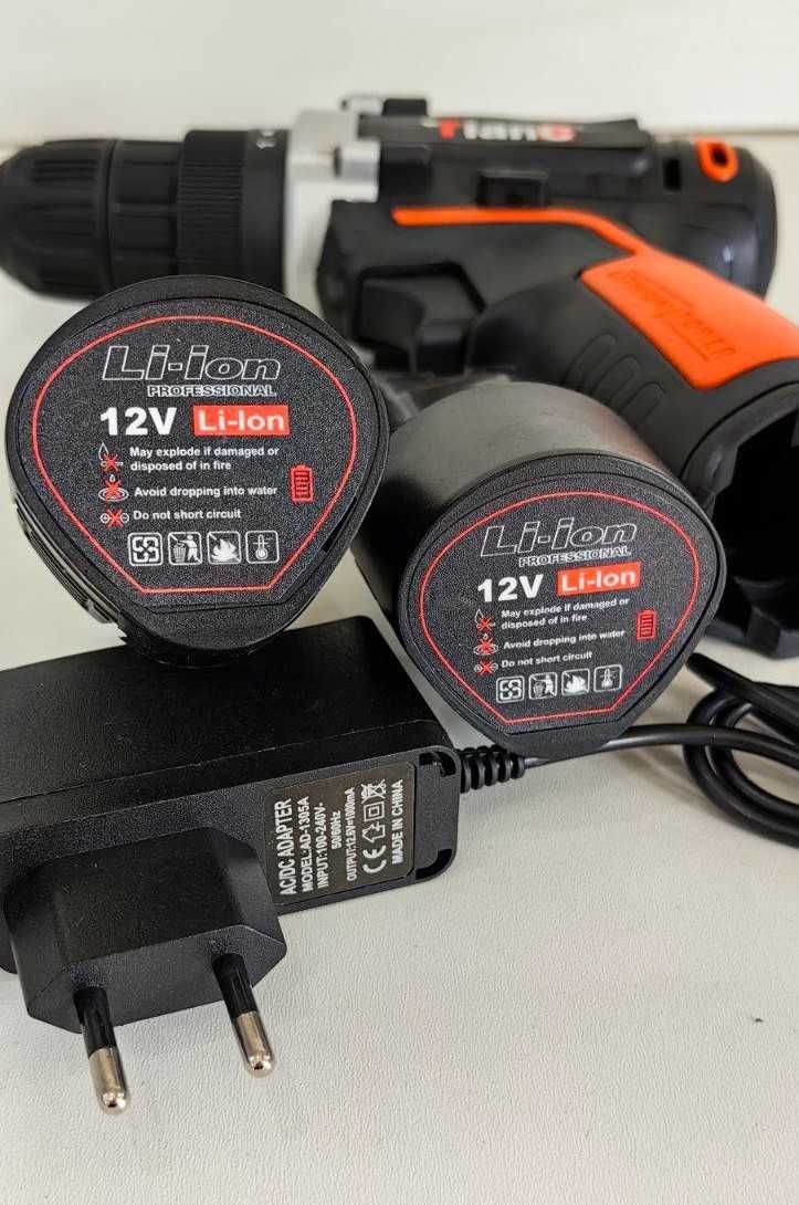 ТОТАЛНА ЛИКВИДАЦИЯ! Акумулаторен Винтоверт/Бормашина 12V с Две Батерии