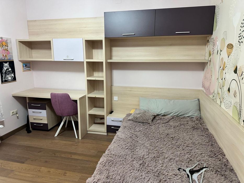 Vand mobila dormitor tineret