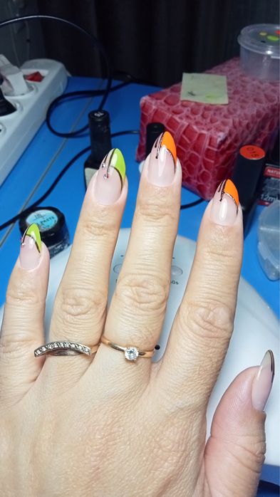 Маникюр от 2000k, Педикюр, Наращивание ногтей.