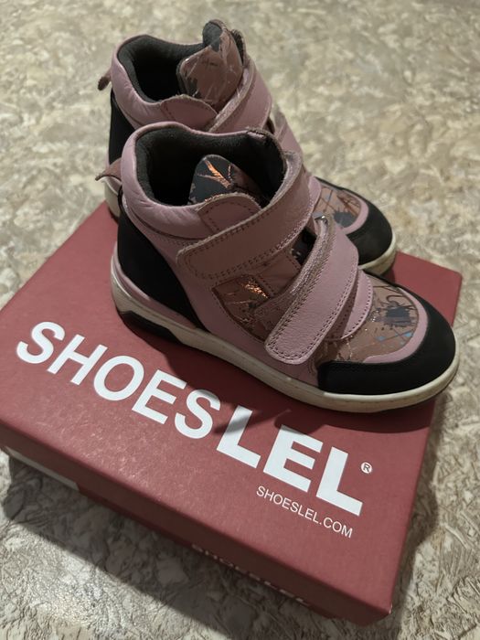 Пробам кожаные ботинки