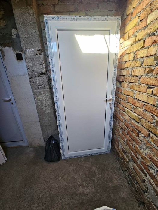 Алуминиеви врати - 3 броя