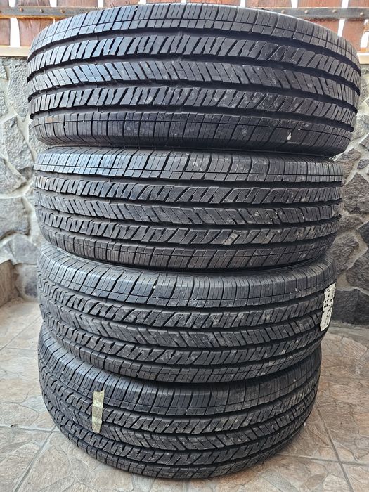 Anvelope 255/70 R18 H/T Wrangler / Defender