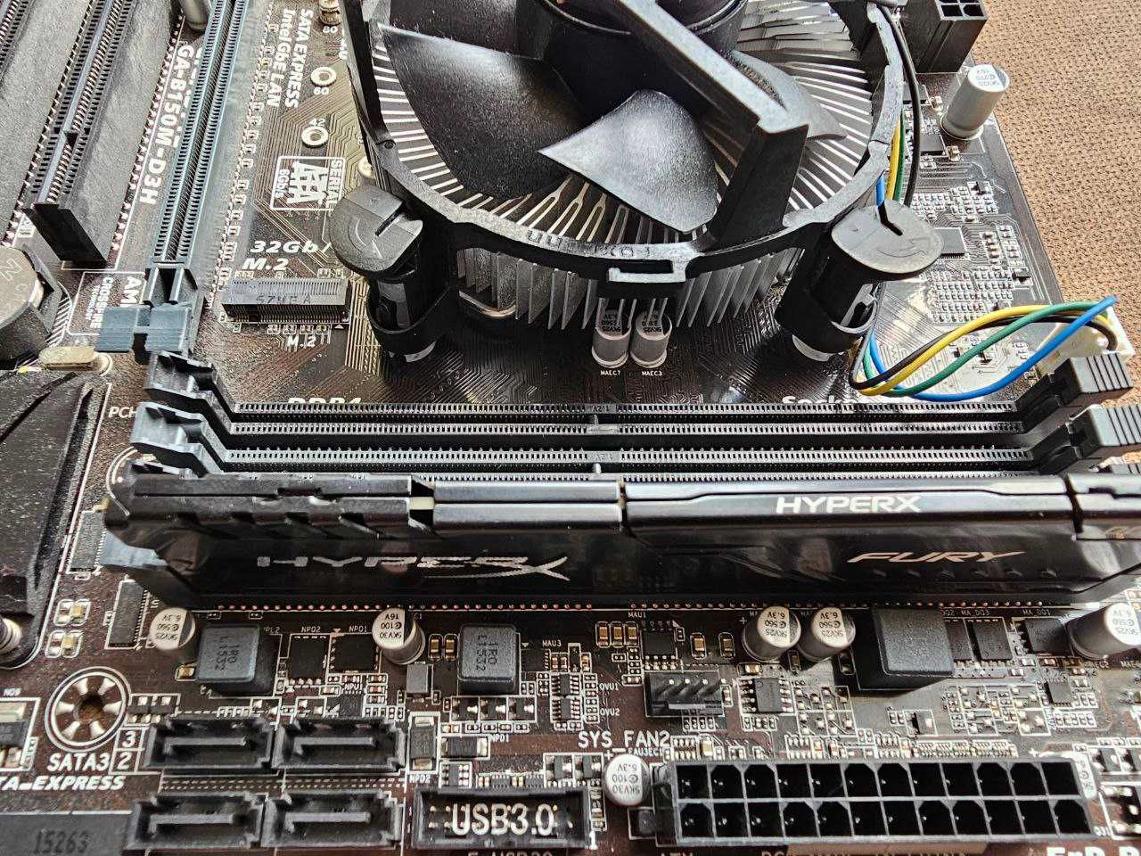 intel i5 6500 3.60 Ghz + Gigabyte GA-B150M-D3H + 8GB DDR4 RAM + Cooler