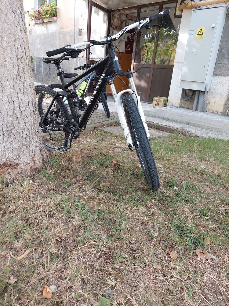 Vând/Schimb Canyon Nerve XC
