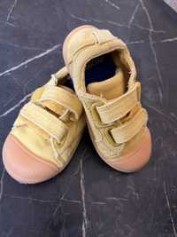 Детски Обувки