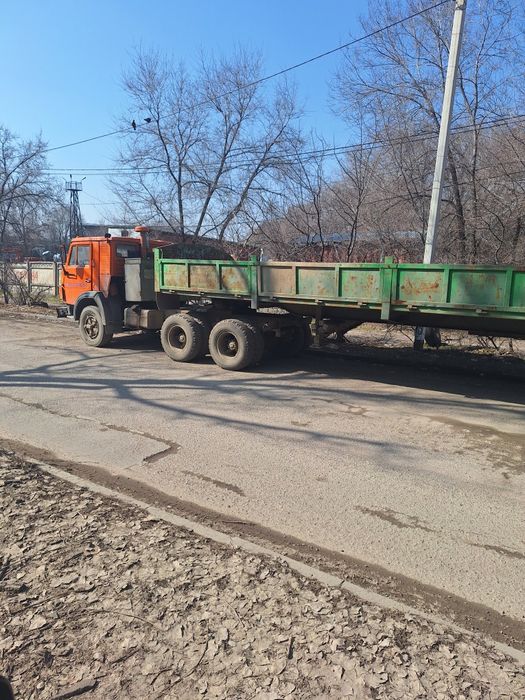 Длинномер контейнеровоз шаланда длиномер тягач услуги