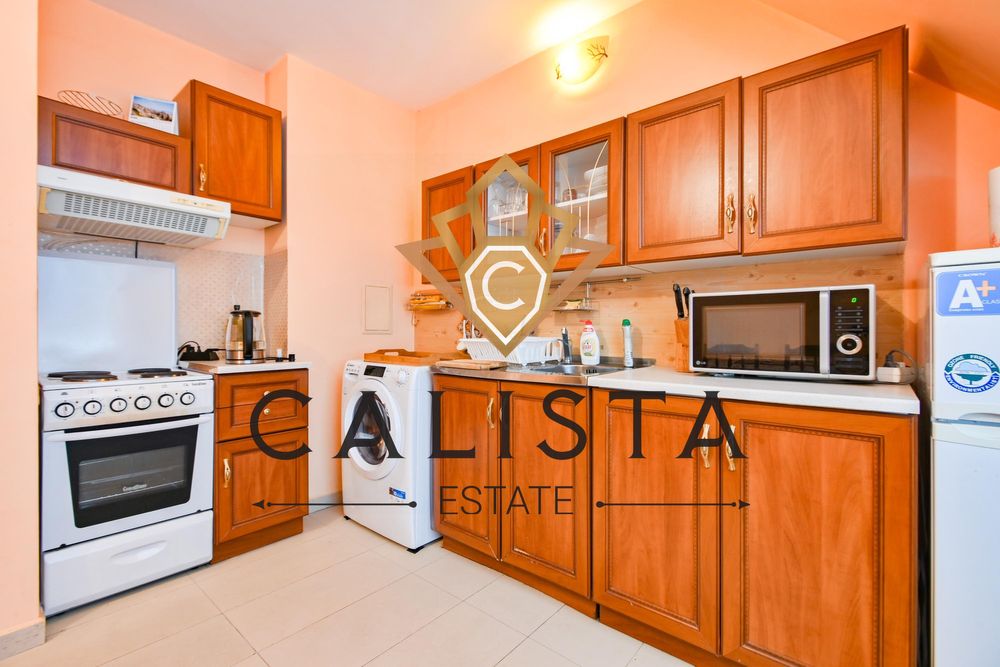 Дава се под наем Двустаен апартамент в София, Център - 70 кв.м за 550 € - Снимка #4