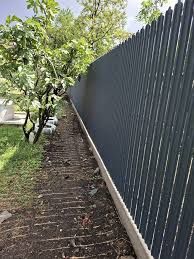 Vand garduri si porti