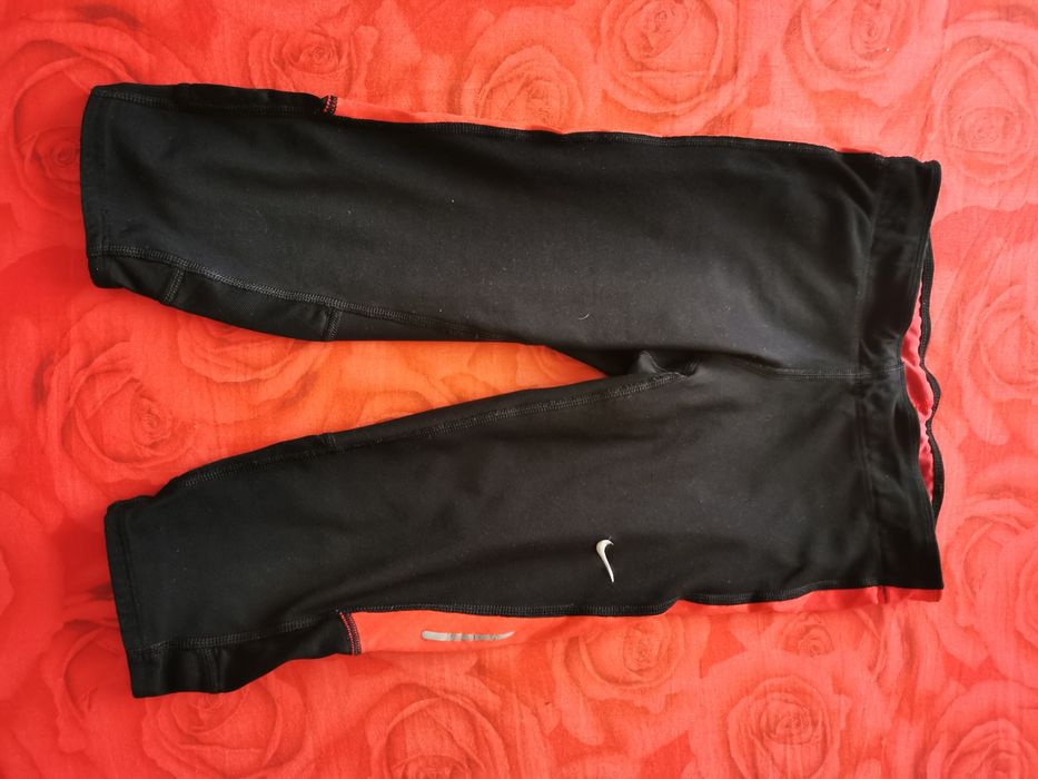 Pantaloni scurti dama Nike dry fit Xs/158